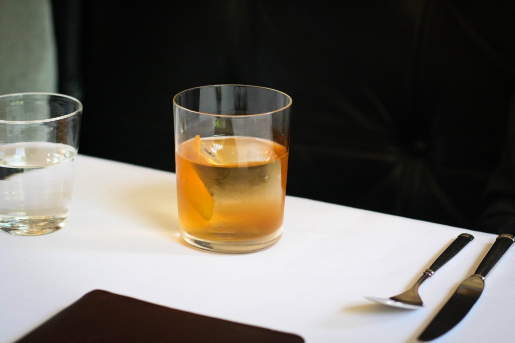 Full English - Whiskey, green tea, vermouth, whiskey and orange bitters