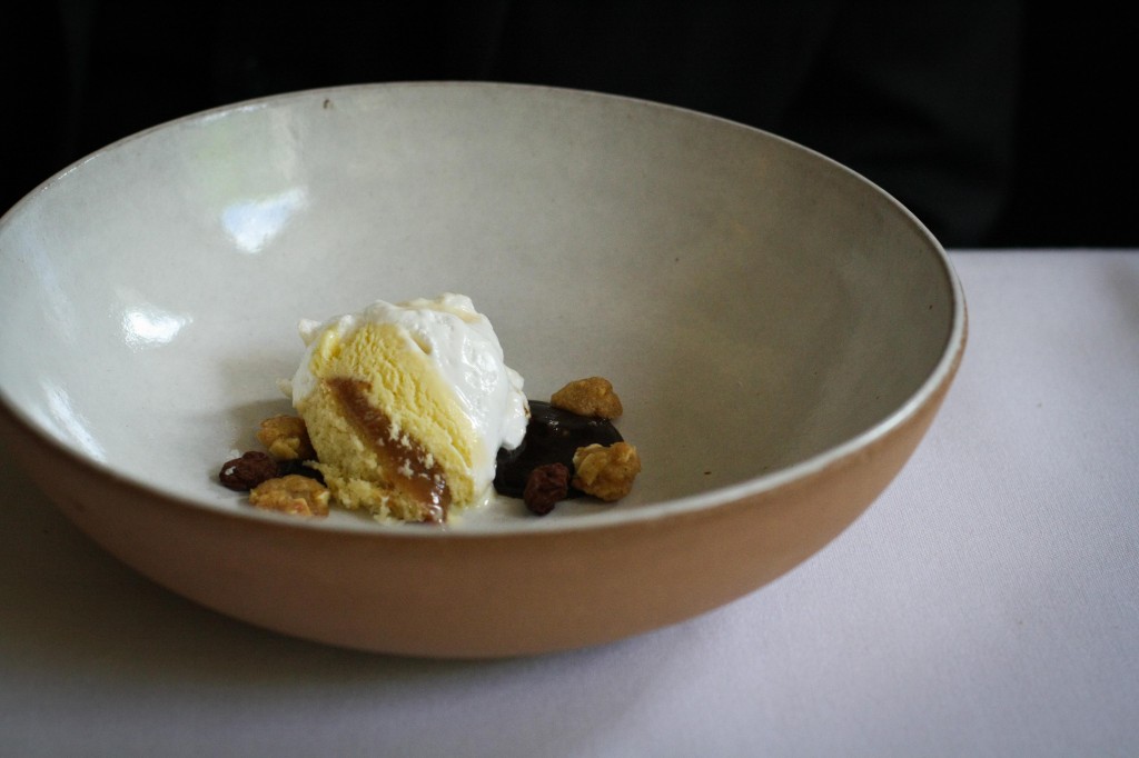 Baked Alaska with rum, caramel and coffee