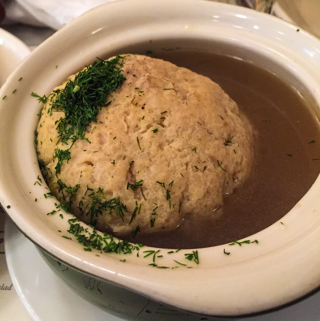 FREDA’S MATZO BALL SOUP $7