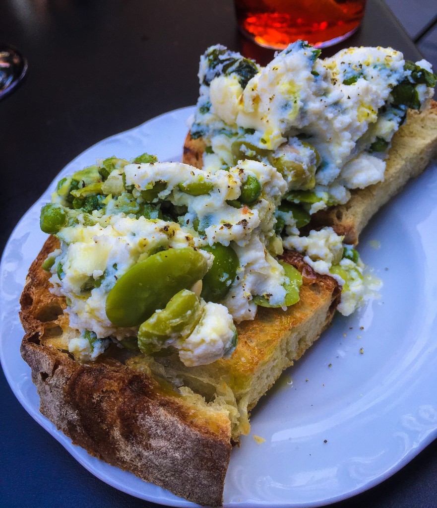 Crostini - ricotta di pecora peas, asparagus, favas & sheep’s milk ricotta - $8