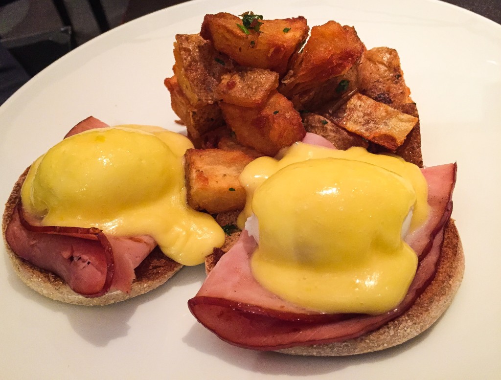 Eggs benedict 18