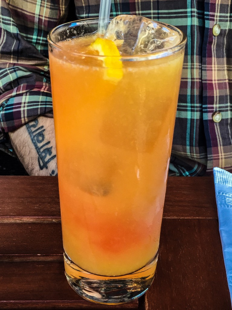 Bubby's Punch - Vodka, lemon, cranberry, orange juice, soda 