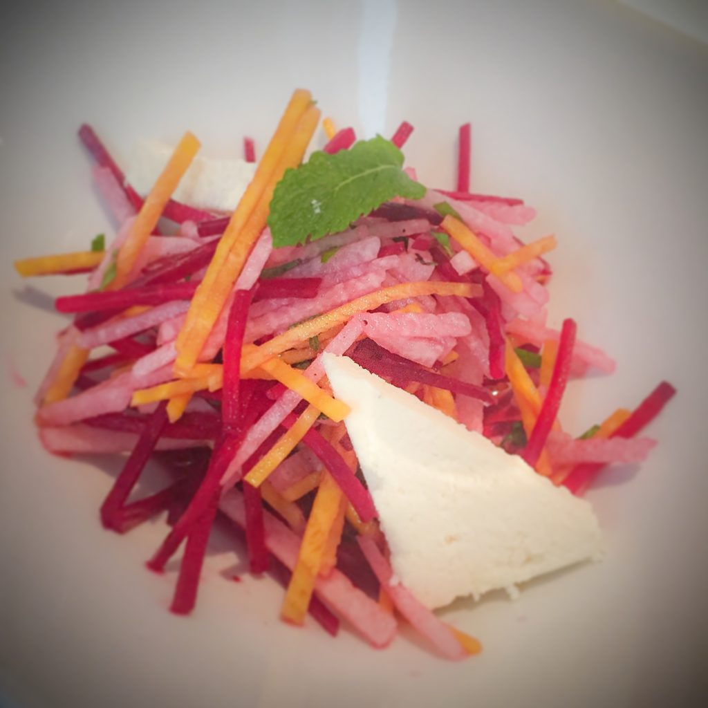 ENSALADA DE BETABEL CON JICAMA Beets, jicama, mint, queso fresco, and lemon vinaigrette 